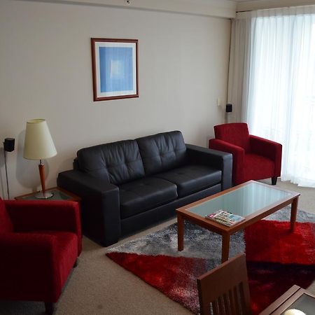 Great Escape At Chevron Renaissance Apartment Gold Coast Exterior photo